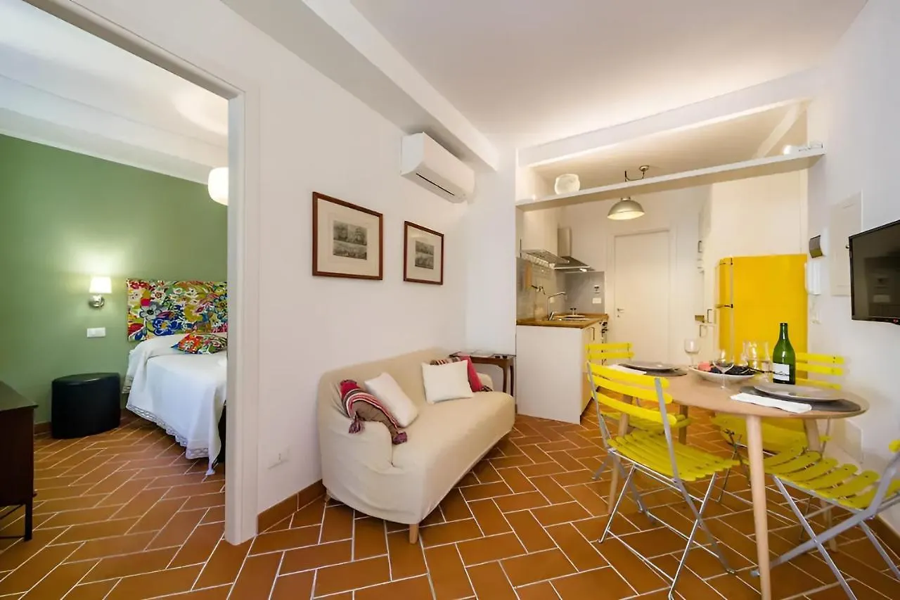 Appartamento Pet-Friendly Nel Centro Storico Di Genova 0*,  Italia